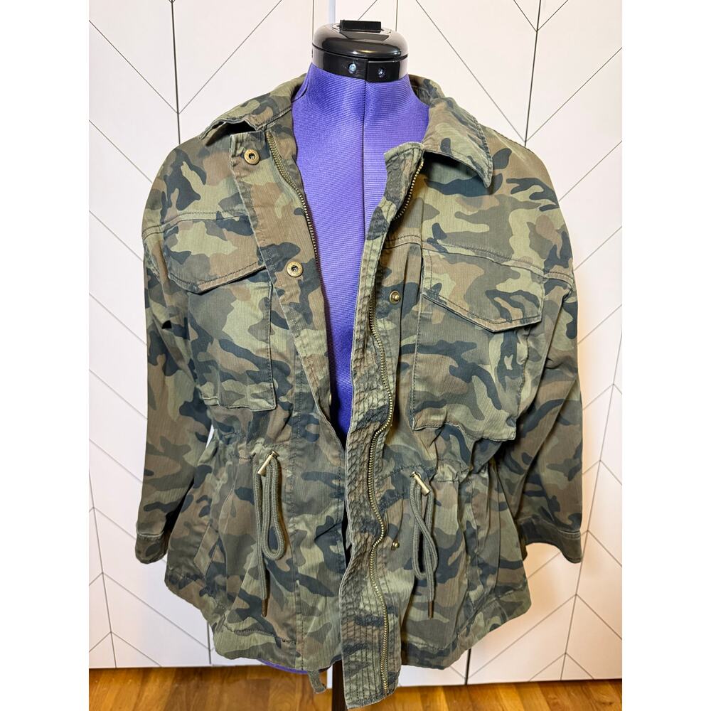GAP Women’s Small Petite Snap Zipper Camo Camouflage Military Utility Jacket